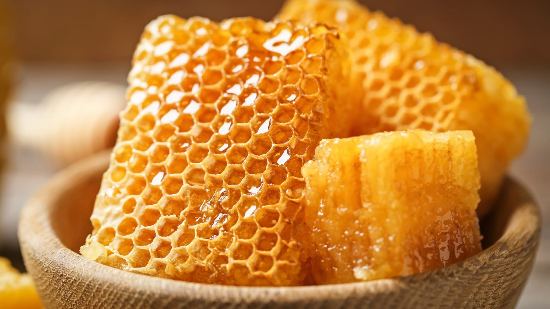 Manuka med, medové plásty.